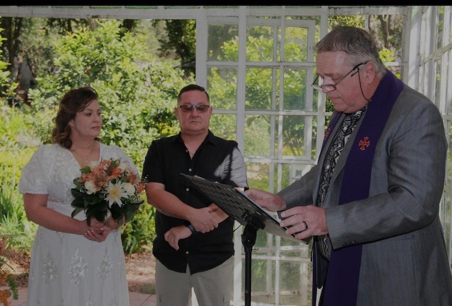 Wedding ceremony by Dr. Gerrit Rademeyer in Brenton-on-Sea