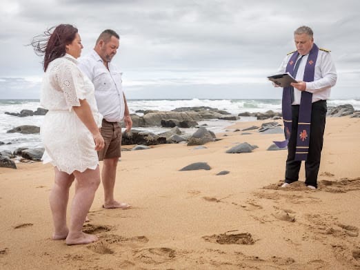Wedding ceremony by Dr. Gerrit Rademeyer in Brenton-on-Sea
